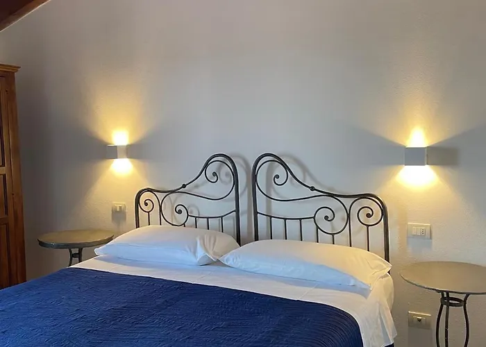 La Rondinella دوتسا