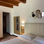 La Rondinella Farmház