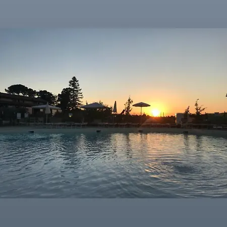 مزرعة للإقامة La Rondinella